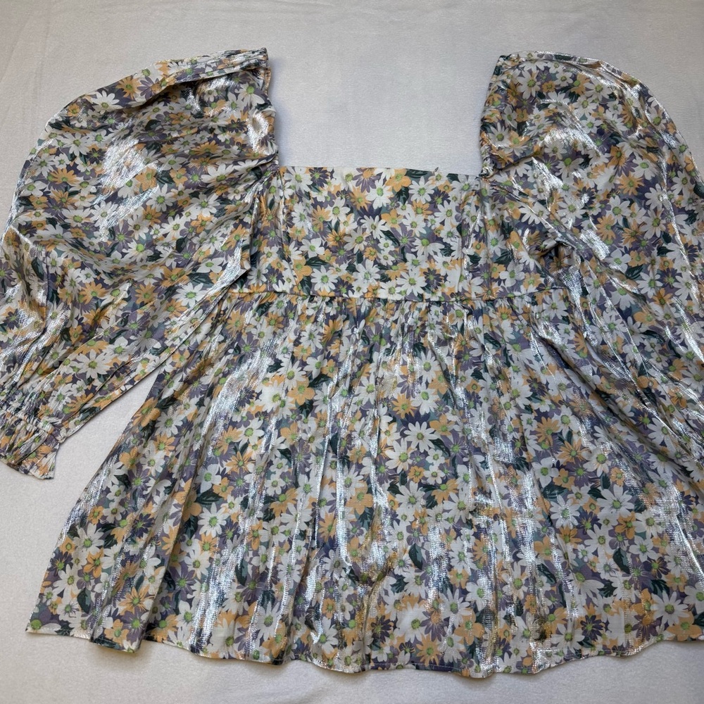 NWT Floral Puff‎ Sleeve Top by Storia | Size S